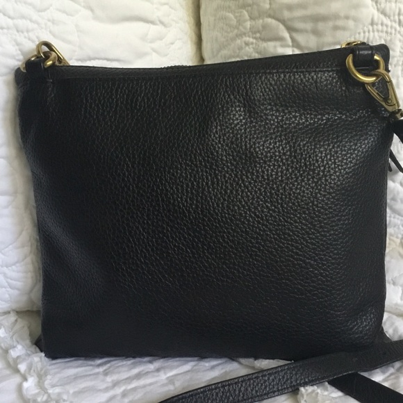 Fossil Black Leather Multi Pocket Crossbody Bag - Picture 2 of 12